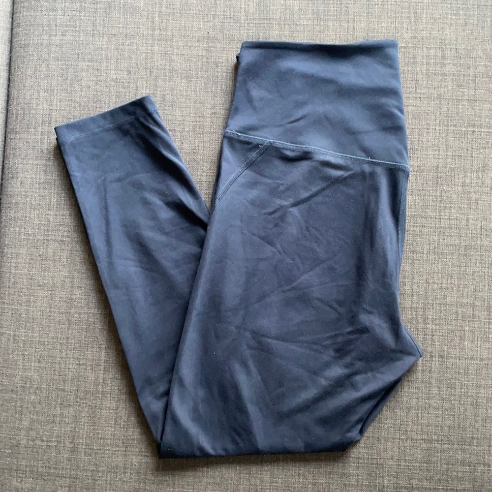 Girlfriend Co Navy Blue Mid-rise Compressive Leggings